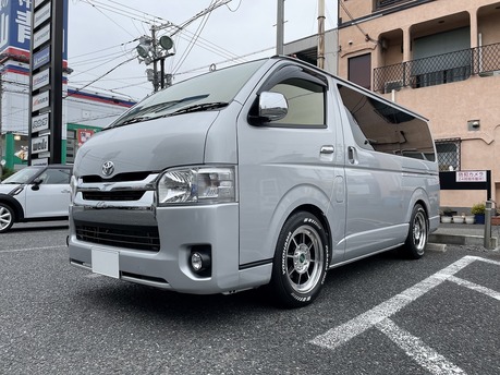 トヨタ ハイエース (200系) 平成16年8月～ 型式:200V 2.0 (2WD) 駆動方式:2WD｜ハヤシレーシング ハヤシストリート(STH)｜タイヤ選択｜カーポートマルゼン公式サイト  アルミホイールとタイヤの専門店