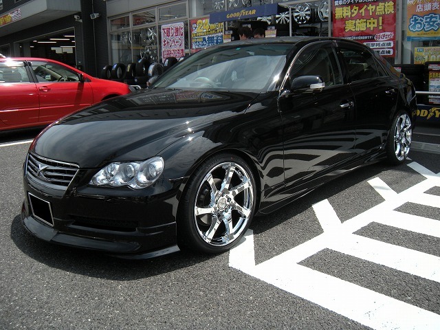 トヨタ マークx ロクサーニ Badx キャノンドライブ 19インチ 8 5j 3dクローム 装着ギャラリー カーポートマルゼン アルミホイールとタイヤの専門店