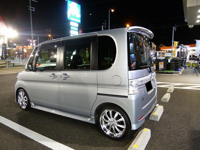 タントカスタム L375/L385 L375S/L385S | 装着ギャラリー | カーポート