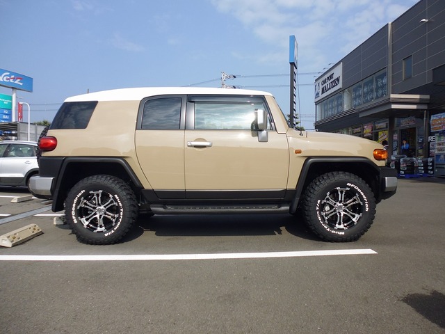 FJクルーザー GSJ15W GSJ15W-GKASK | 装着ギャラリー | カーポートマルゼン