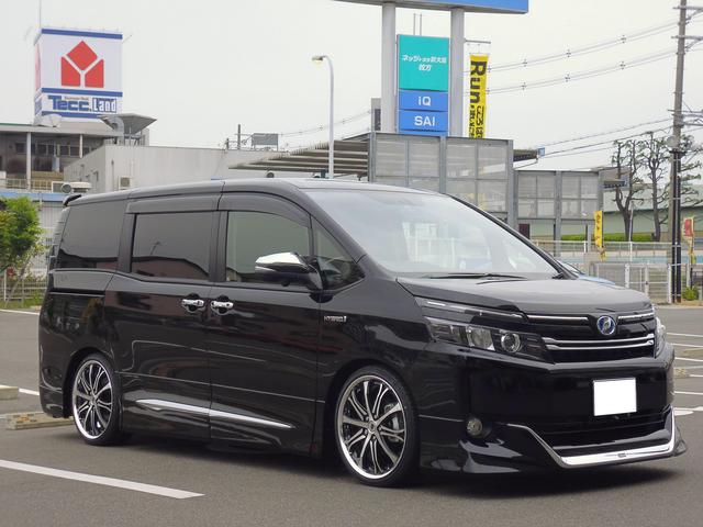 トヨタ ヴォクシー Voxy ヴァリアンツァ ワーク シュヴァート Sc6 国産車 19インチ 7 5j ブラックカットクリア 装着ギャラリー カーポートマルゼン アルミホイールとタイヤの専門店