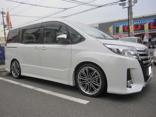 トヨタ ノア(NOAH) クレンツェ(ウェッズ) アクエルド(国産車) 19インチ(7.5J) ハイパーガンメタル/ポリッシュ 装着