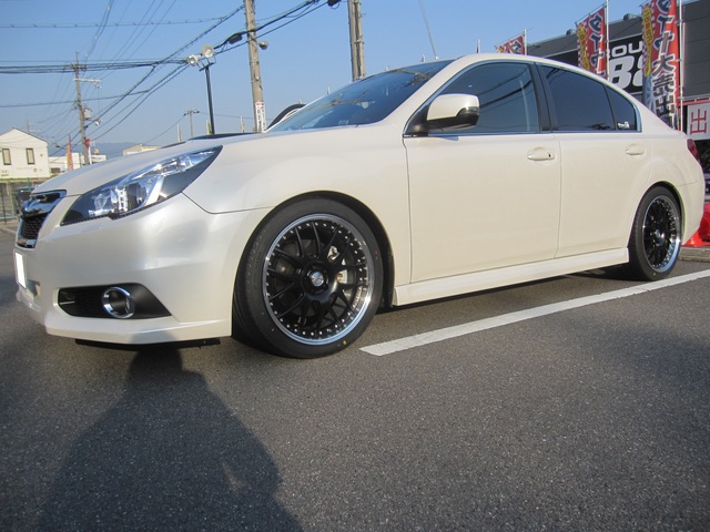 レガシィB4 BM系 BMG | 装着ギャラリー | カーポートマルゼン