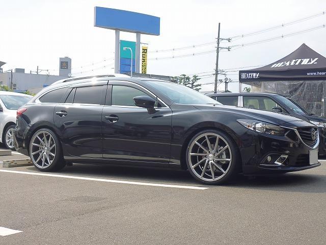 マツダ アテンザワゴン ヴォッセ Vvs Cvt 国産車 インチ 8 5j チタニウムシルバー 装着ギャラリー カーポートマルゼン アルミホイールとタイヤの専門店