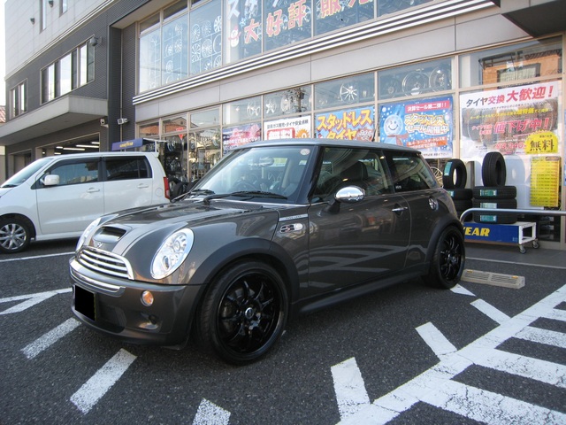 MINIクラブマン R55 *BA-ML16/ZF16 | 装着ギャラリー | カーポートマルゼン