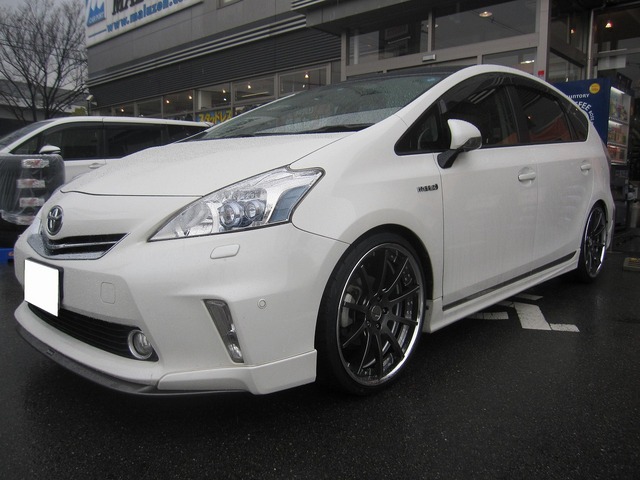 トヨタ プリウスa Ssr タナベ エグゼキューター Cv01 国産車 インチ 8 5j フラットチタン 装着ギャラリー カーポートマルゼン アルミホイールとタイヤの専門店