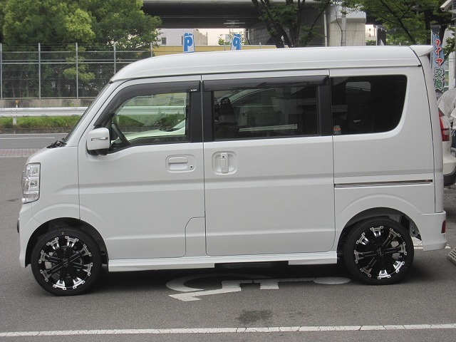 エブリイワゴン DA17W DA17W | 装着ギャラリー | カーポートマルゼン