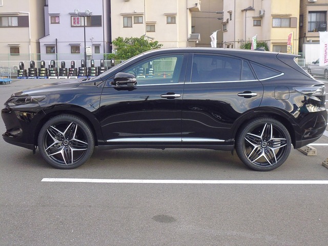 ハリアー 60系 ZSU60W、ASU60W(60系) | 装着ギャラリー | カーポート