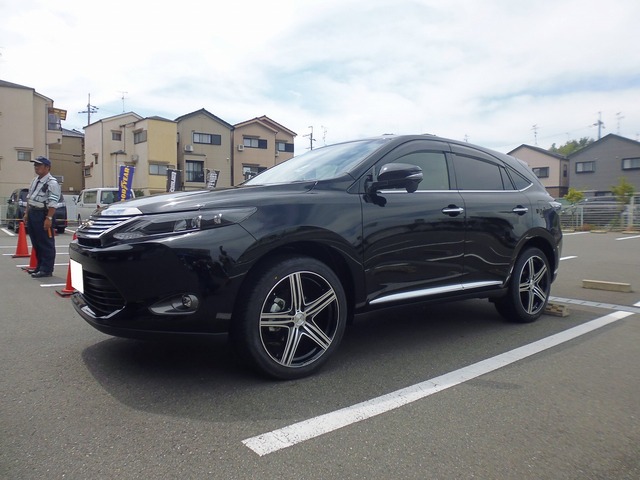 ハリアー 60系 ZSU60W、ASU60W(60系) | 装着ギャラリー | カーポート