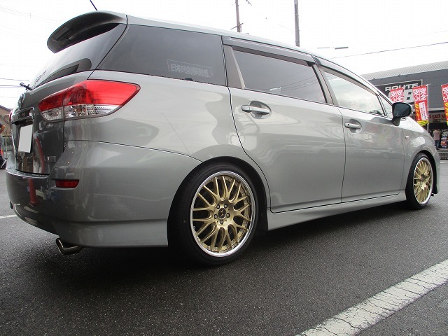 ウィッシュ 20系 DBA-ZGE20W(20系) | 装着ギャラリー | カー