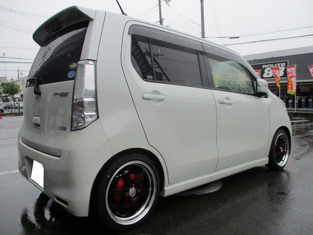 ワゴンR【特別・限定】20周年記念車（スズキ）[CVT（無段変速