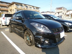 ワーク ワーク エモーション CR kiwami 17インチ - スイフト