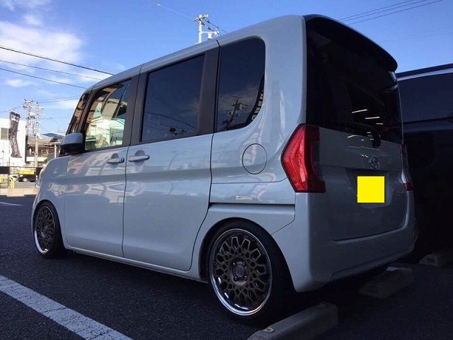 ダイハツ タント スタンダード系 LA600S LA610S 右テールライト LED ユニットのみ 洗車傷程度です コイト 220-51391 個人宅配送不可 GLANZ DAIHATSU LA600S⁄LA610S TANTO CUSTOM TOPEDITION 後期