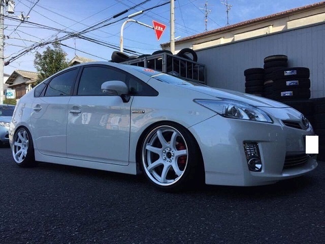 プリウス 30系 ZVW30 | 装着ギャラリー | カーポートマルゼン