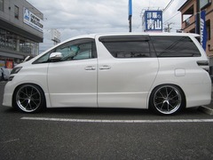 トヨタ ヴェルファイア ウェッズ マーベリック 905s 装着写真から選んでショッピング カーポートマルゼン公式サイト アルミホイールとタイヤの専門店