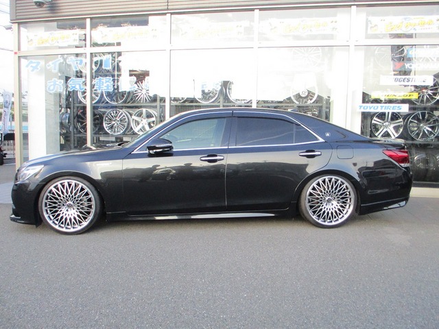 かいです 210クラウン5% クラウンアスリート 210系 DAA-AWS210 | 装着ギャラリー | カー