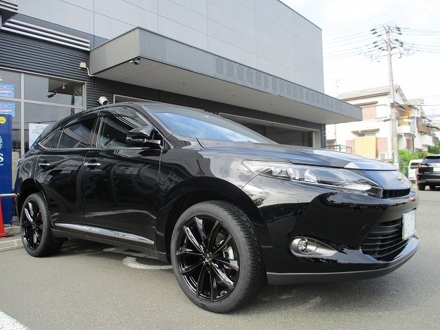 トヨタ ハリアー ウェッズ クレンツェ グラベン 680evo 装着写真から選んでショッピング カーポートマルゼン公式サイト アルミホイール とタイヤの専門店