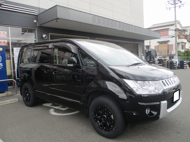 ミツビシ デリカd 5 平成25年1月 平成31年1月 型式 Cv1w ディーゼルターボ 駆動方式 4wd レイズ チームデイトナ Fdx F7 装着写真から選んでショッピング カーポートマルゼン公式サイト アルミホイールとタイヤの専門店