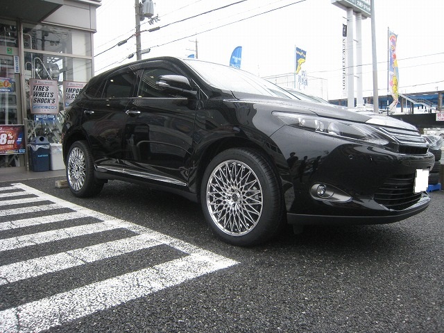 ハリアー60 型式:DBA-ZSU60W｜ハリアー(トヨタ)の総合情報 | 【グーネット】