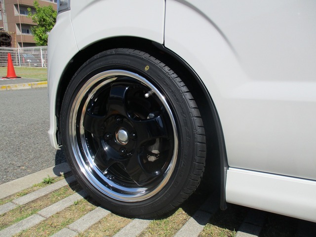【交渉中】タイヤホイル　エブリーDA64W スズキ（SUZUKI） 純正 エブリィ DA64W ホイール アルミ クロ 14インチ