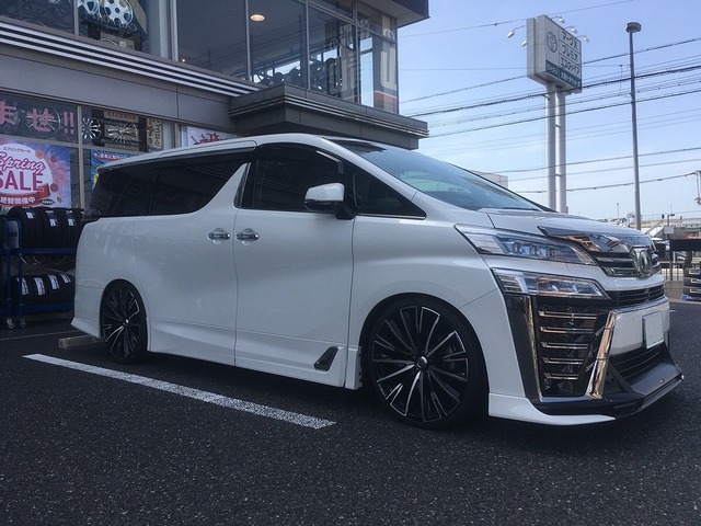 レイズ、ストレージア、ルチアーナ