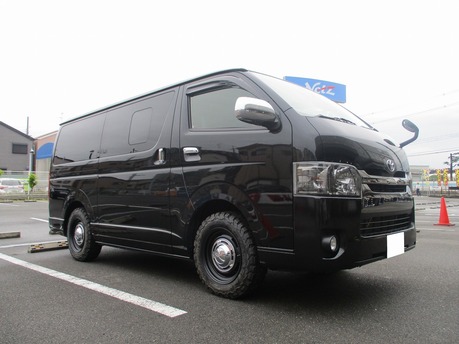 トヨタ ハイエース (200系) 平成16年8月～ 型式:205/206V (4WD) 駆動