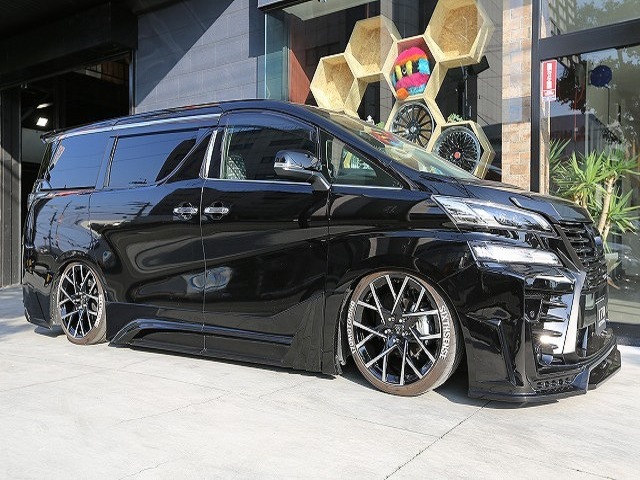 ヴェルファイア 30系 DBA-AGH30W(30系) | 装着ギャラリー | カーポート 