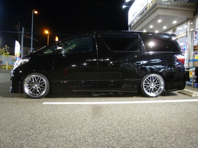 アルファード 20系 DBA-GGH20W(20系) | 装着ギャラリー | カーポート