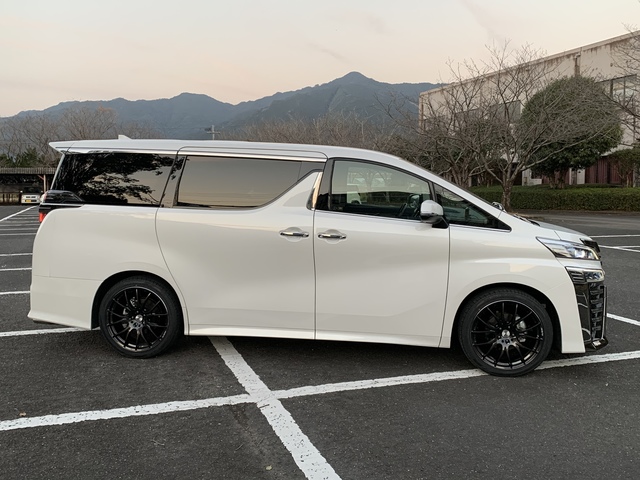 車 アルファード ヴェルファイア 30モデリスタD2611-45910-C0 202