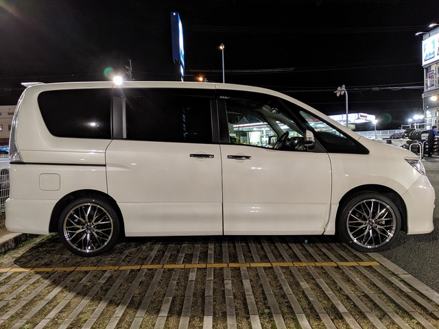 セレナ C26系 FC/HFC/C26(26系) | 装着ギャラリー | カーポートマルゼン