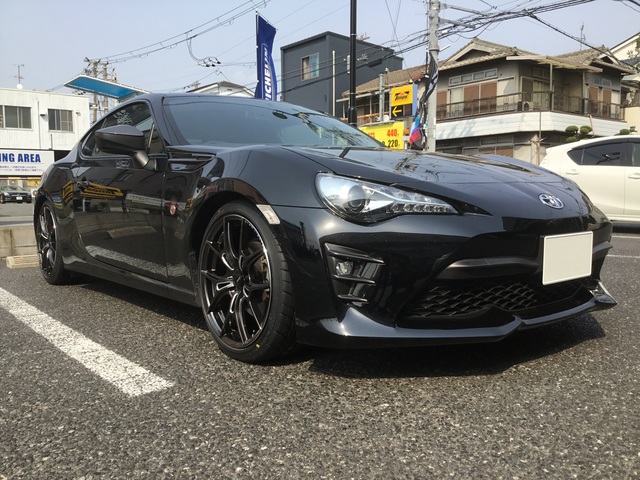 トヨタ 86 | グラムライツ(レイズ) 57 FXZ 18インチ(8.0J) スーパー