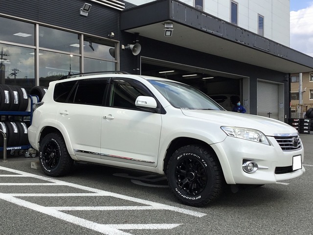 平成24年式ヴァンガード ブラックフロントバンパー ヴァンガード フロントバンパー トヨタ ヴァンガード⁄バンガード