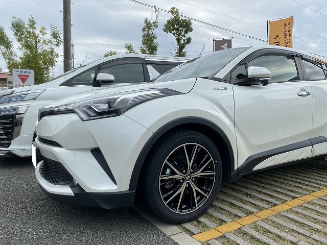 トヨタ C Hr Badx ロクサーニ マグナス 装着写真から選んでショッピング カーポートマルゼン公式サイト アルミホイールとタイヤの専門店