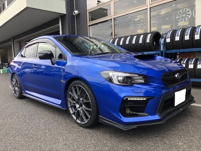 スバル Wrx S4 平成26年8月 令和3年1月 型式 Dba Vag 2 0 Gt アイサイト 2 0gt S アイサイト 冬タイヤ17in推奨 駆動方式 4wd レイズ グラムライツ 57 Fxm 装着写真から選んでショッピング カーポートマルゼン公式サイト アルミホイールとタイヤの専門店 スバル Wrx S4 平成26年8月 令和3年1月 型式 Dba Vag 2 0 Gt アイサイト 2 0gt S アイサイト 冬タイヤ17in推奨 駆動方式 4wd レイズ グラムライツ 57 Fxm 装着写真から選んでショッピング カーポートマルゼン公式サイト アルミホイールとタイヤの専門店