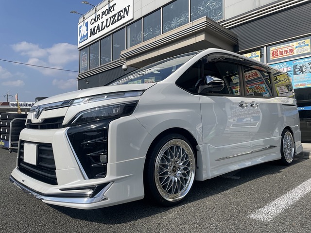 work vs 80系ヴォクシー work vs 80系ヴォクシー