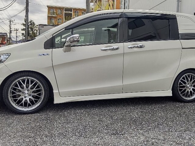 フリードスパイク GP3 DAA-GP3 | 装着ギャラリー | カーポートマルゼン