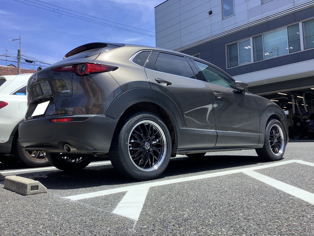 MAZDA(マツダ) CX-30 DM系 3AA-DMFP | 装着ギャラリー | カーポート