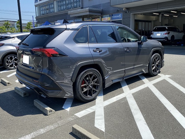 RAV4 50系 6AA-AXAH54 | 装着ギャラリー | カーポートマルゼン