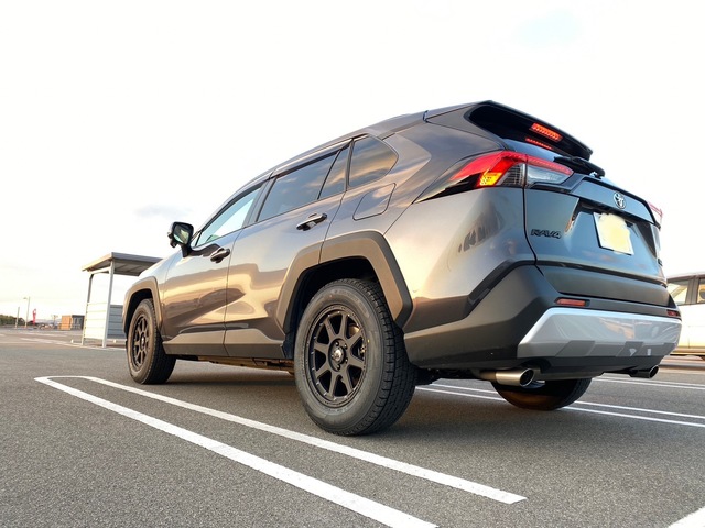 RAV4専用　　純正トノカバー　6BA-MXAA54 Amazon | 純正:大型 TOYOTA RAV4 トヨタ RAV4 MXAA54 MXAA52