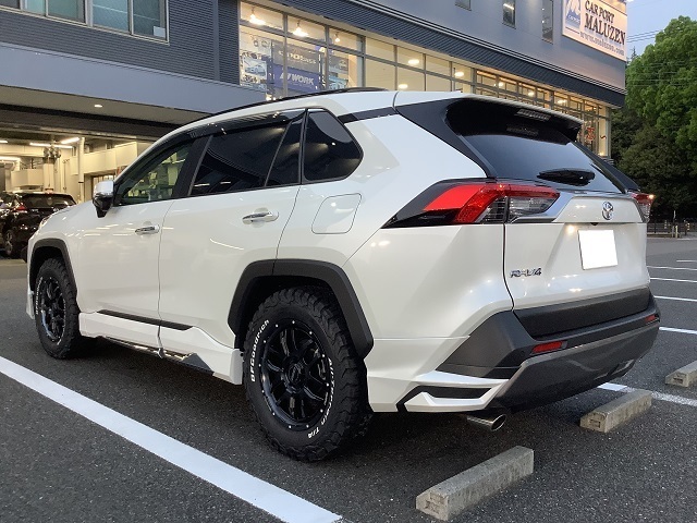 RAV4 50系 MXAA54 | 装着ギャラリー | カーポートマルゼン