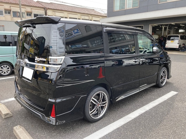 楽天市場】プレイボーイ スニーカー レディース 黒 ブラック 白