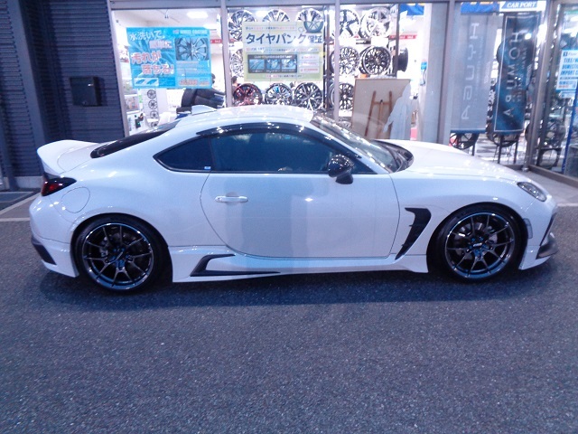 GR86 ZN8 3BA-ZN8 | 装着ギャラリー | カーポートマルゼン