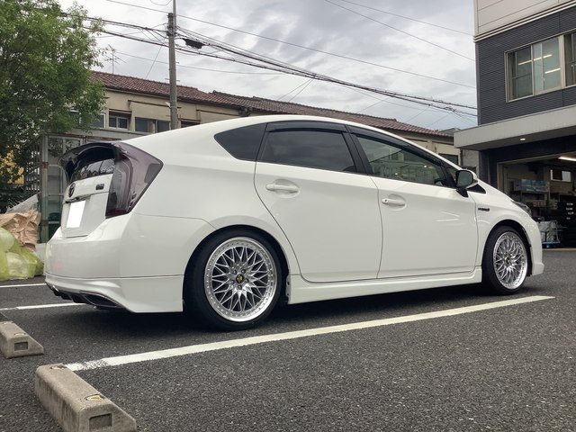 【Wizardタイプ】オーダーメイド 30プリウス 15% 15inch | レーシングサービスワタナベ