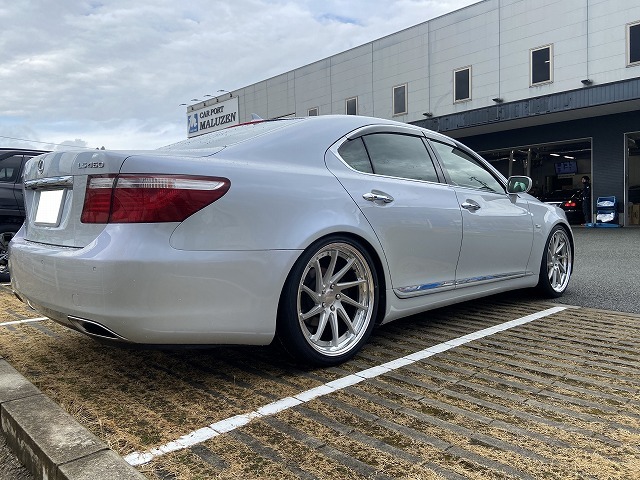 ワーク グノーシスGH2-SR 21インチ LS460使用 ワーク グノーシスGH2-SR 21インチ LS460使用