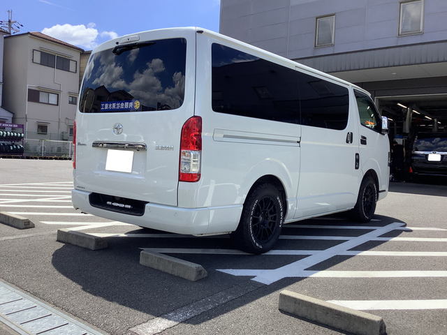 ハイエース (200系) 200系【LT】 214W、223B | 装着ギャラリー | カー