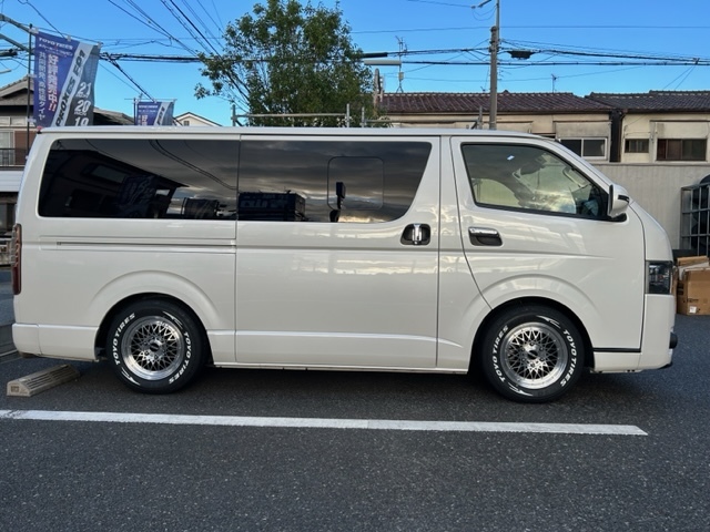 ハイエース (200系) 200系【LT】 214W、223B | 装着ギャラリー