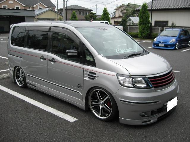 ニッサン セレナ A Xリプレイ レイズ ブリューナク 国産車 19インチ 7 5j ダイヤモンドカット サイドブラック サイドマシニング メッキパーツ 装着ギャラリー カーポートマルゼン アルミホイールとタイヤの専門店