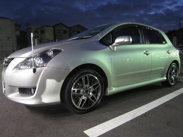 トヨタ ブレイド ロクサーニ Badx Ex ダブルコア 17インチ 7 0j ガンメタポリッシュ 装着ギャラリー カーポートマルゼン アルミホイールとタイヤの専門店