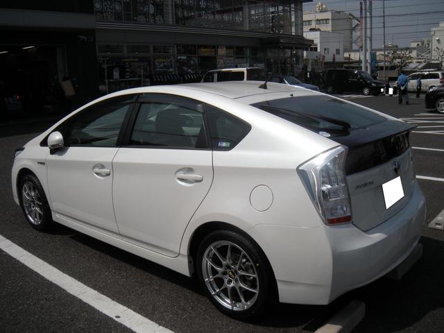 プリウス 30系 ZVW30 | 装着ギャラリー | カーポートマルゼン