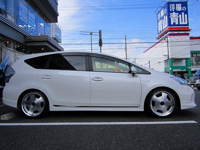 プリウスα 40系 ZVW40W/41W | 装着ギャラリー | カーポートマルゼン